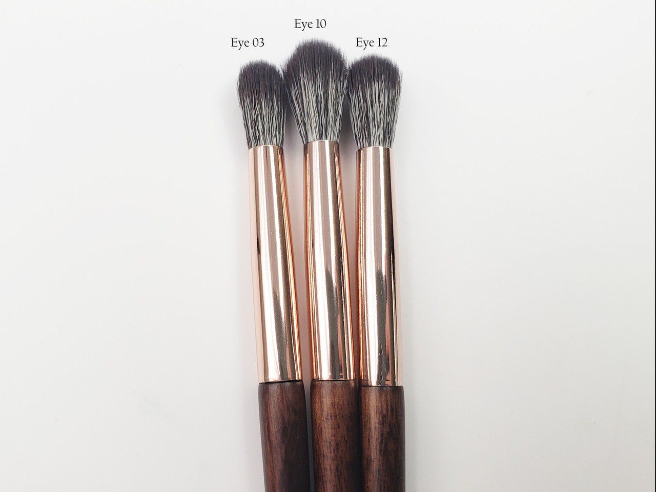 Sydney Grace - Makeup Brushes - Small Crease Blending Brush - E03