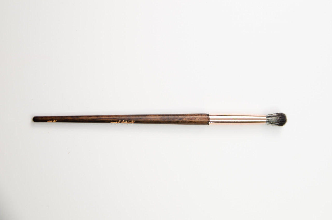 Sydney Grace - Makeup Brushes - Small Crease Blending Brush - E03