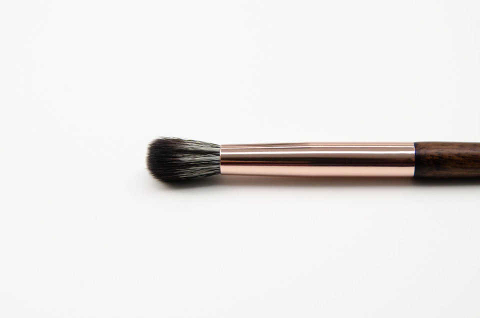 Sydney Grace - Makeup Brushes - Small Crease Blending Brush - E03