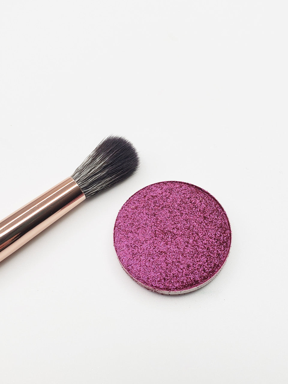 Sydney Grace - Makeup Brushes - Small Crease Blending Brush - E03