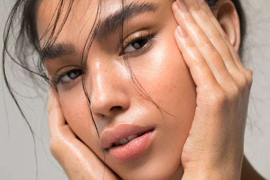 How To Achieve A Fresh, Healthy, Glowing Base Make-Up