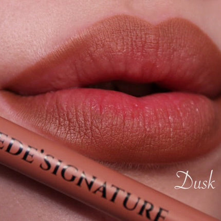 Dede's Signature - DUSK LIP LINER