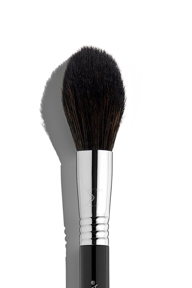 Sigma Beauty - F37 Spotlight Duster™ Brush