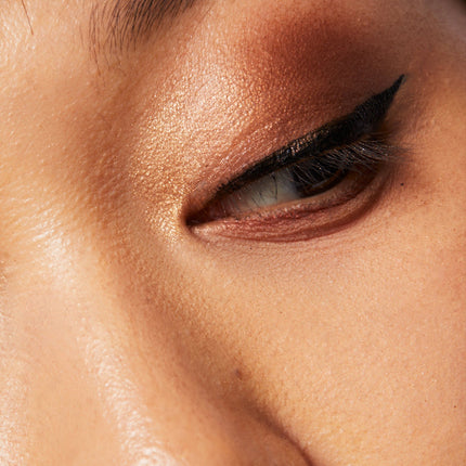 UOMA Beauty - Afro.Dis.iac Liquid Eyeliner Mini