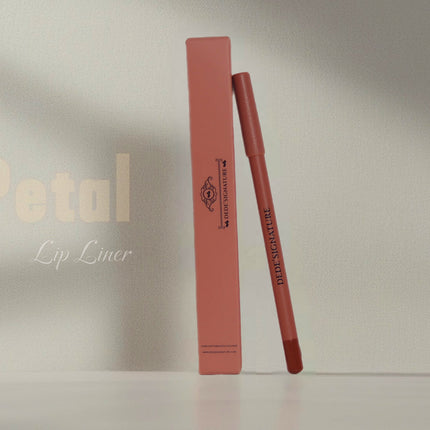 Dede's Signature - PETAL LIP LINER