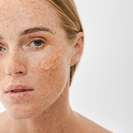 Celemi Cosmetics - Intensively moisturizing face and neck serum