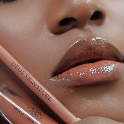 Dede's Signature - CHESTNUT LIPKIT