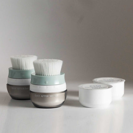 m'Chel Haircare - Double Day After™ Brush + Refills Bundle