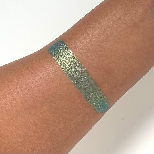 Glisten Cosmetics Breezer (Duochrome Gold Green) Pan