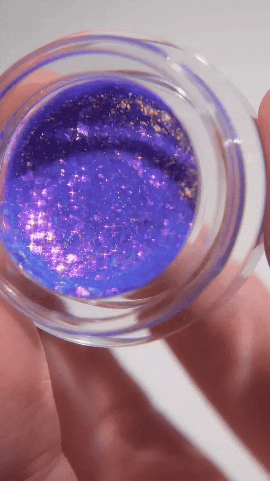 Glisten Cosmetics Nebula Chroma Flakes - Duochrome Pigment