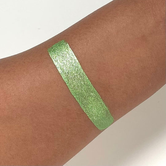 Glisten Cosmetics Apple (Metallic Green) Pan