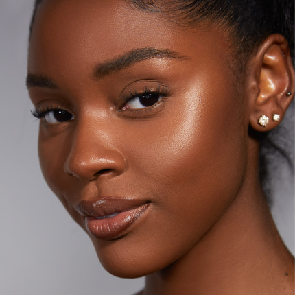 UOMA Beauty - Double Take Highlighter Freed