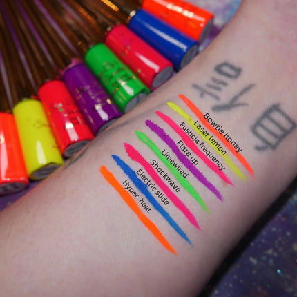 Shine By SD - Cyber Cirtrus Neon Liner