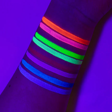 Glisten Cosmetics Neon Split 4 Pan Palette - Eyeliner