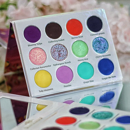 Dede's Signature - BLOOMING BASKET EYESHADOW PALETTE [NON MAGNETIC]