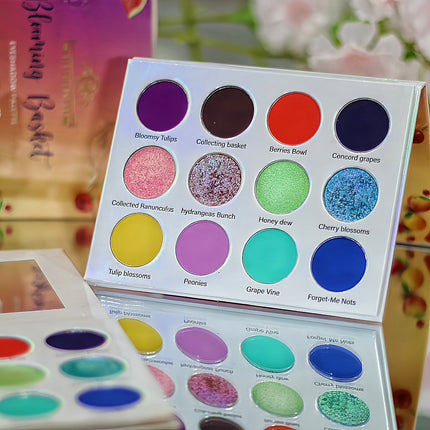 Dede's Signature - BLOOMING BASKET EYESHADOW PALETTE [NON MAGNETIC]