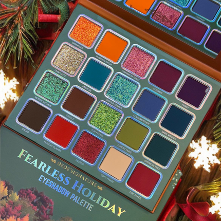 Dede's Signature - FEARLESS HOLIDAY PALETTE [MAGNETIC PANS]