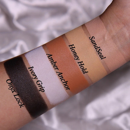Dede's Signature - LOCK IN EYESHADOW BASES