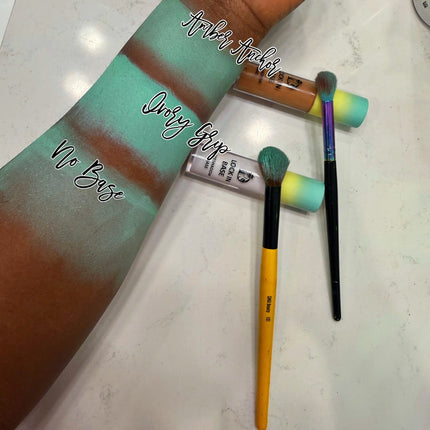 Dede's Signature - LOCK IN EYESHADOW BASES