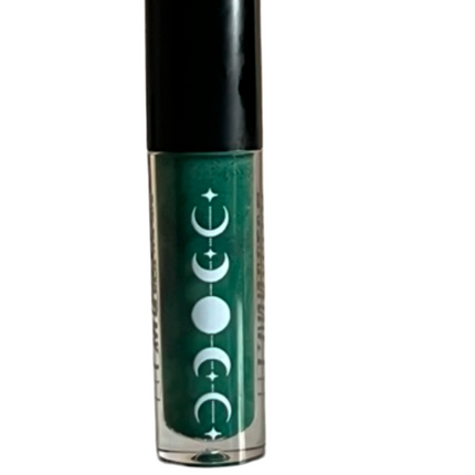 Connected Boutique - Envy - Green Bold Longwear Liquid Lipstick – Transfer‑Proof Matte