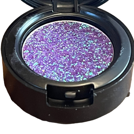 Connected Boutique - Magnetic Muse - Blue & Purple Duochrome Glitter Single Eyeshadow
