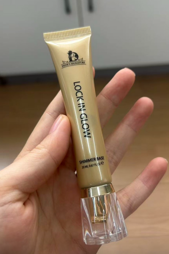 Dede's Signature - GLOW LOCK - Lock In GLOW Shimmer Base