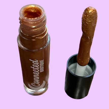 Connected Boutique - Creative - lip gloss hydrating metallic brown