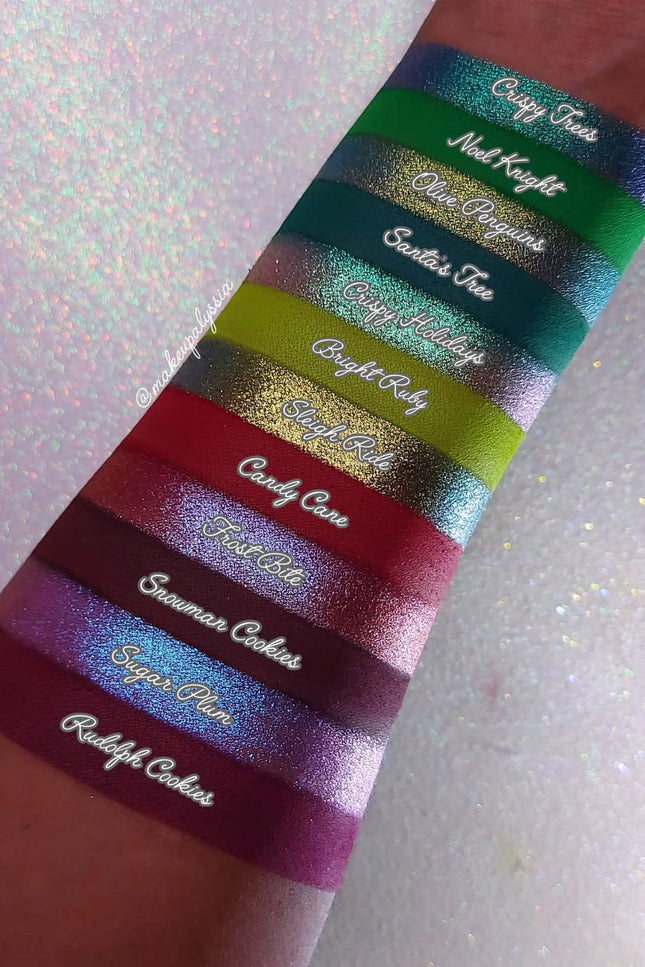 Dede's Signature - Jingle Bell Ruby Eyeshadow Palette