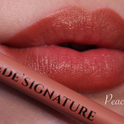 Dede's Signature - PEACH LIP LINER