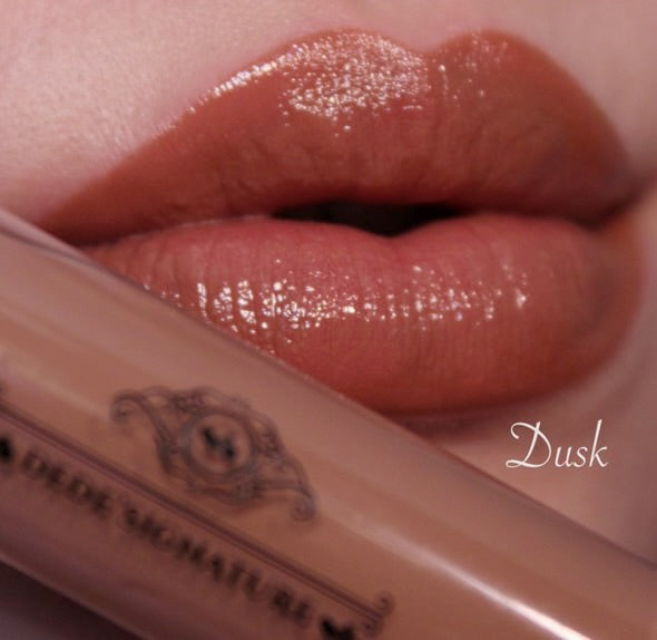 Dede's Signature - DUSK LIP GLOSS