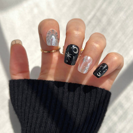 Bonmuz - Monochrome Eclipse | Pro Handmade Gel Nails