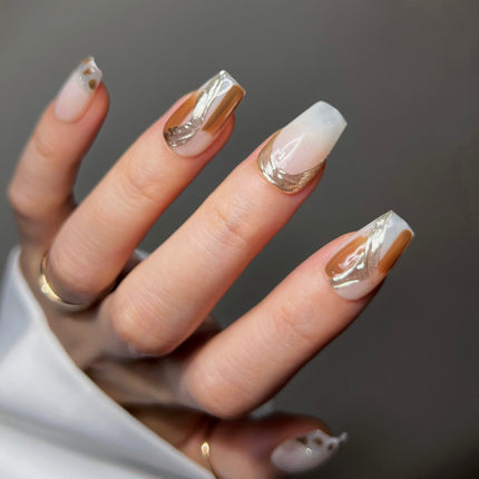 Bonmuz - Feline Flair | Pro Handmade Gel Nails