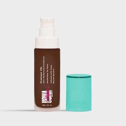 UOMA Beauty - FLAWLESS IRL SKIN PERFECTING FOUNDATION