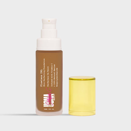 UOMA Beauty - FLAWLESS IRL SKIN PERFECTING FOUNDATION