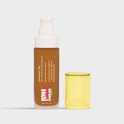 UOMA Beauty - FLAWLESS IRL SKIN PERFECTING FOUNDATION