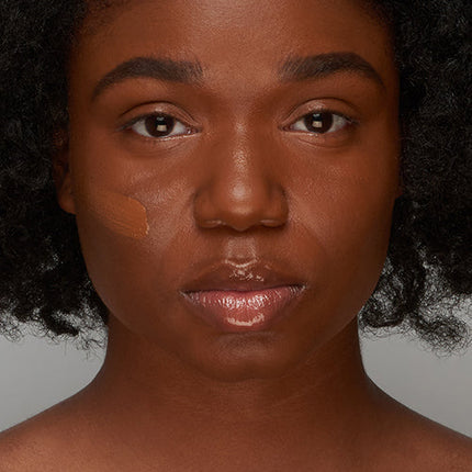 UOMA Beauty - FLAWLESS IRL SKIN PERFECTING FOUNDATION