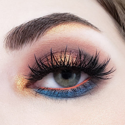 Crown Brush - BOLD EYESHADOW PALETTE CP08