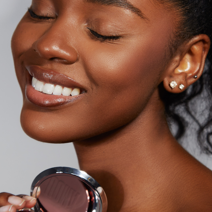 UOMA Beauty - Double Take Sculpting and Bronzing Powder