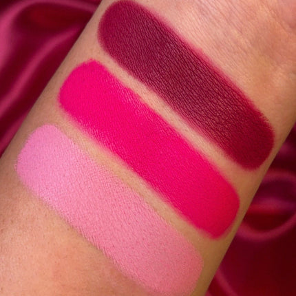 Dede's Signature - PINCHED CHEEKS BLUSH TRIO [NON MAGNETIC]