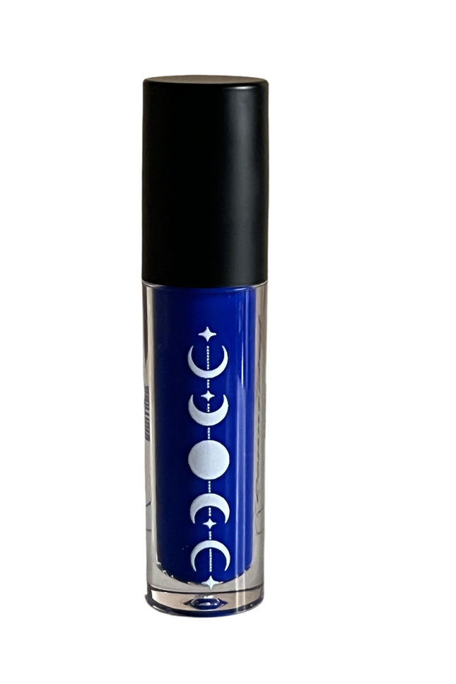 Connected Boutique - Vue- Matte Blue Bold Longwear Liquid Lipstick – Transfer‑Proof Matte