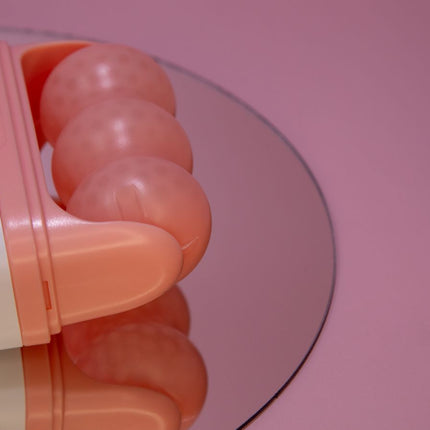 Lurella Cosmetics - Chill N Roll Ice Roller