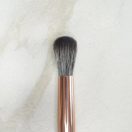 Sydney Grace - Makeup Brushes - Small Crease Blending Brush - E03