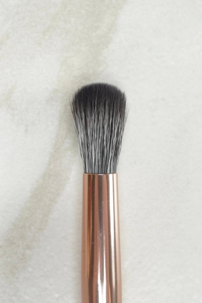 Sydney Grace - Makeup Brushes - Small Crease Blending Brush - E03