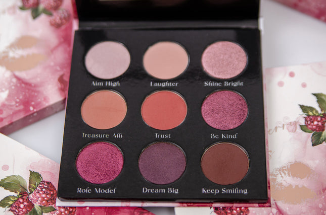 Sydney Grace - Raspberry Kiss - Eyeshadow Palette