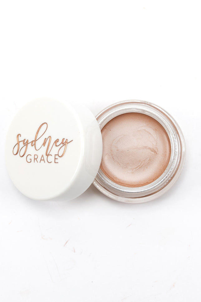 Sydney Grace - Cinnamon Roll - Cream Bronzer
