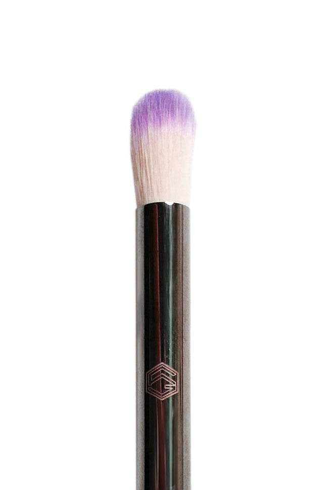 Game Beauty® - E01 - Firm Blending Shadow Brush