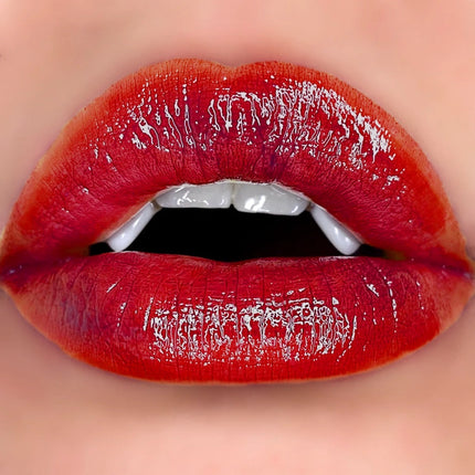 Curst Kosmetics - Lip Gloss Potion - She's The Devil