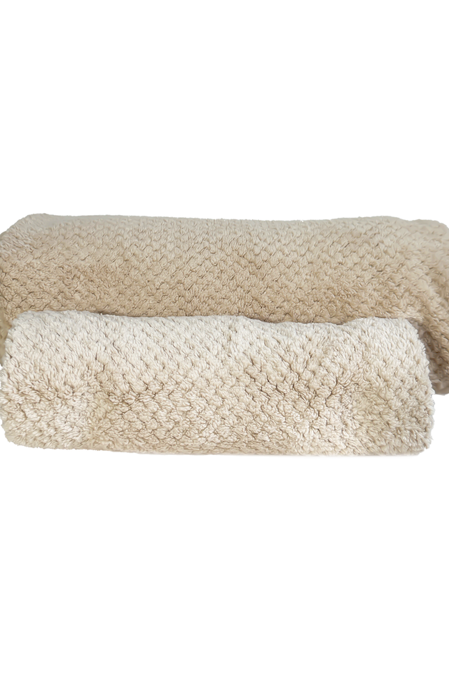 Lurella Cosmetics - Dry N Go Shower Towel