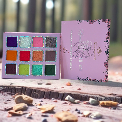 Dede's Signature - LIONESS HEART PRESSED PIGMENT PALETTE (NON - MAGNETIC)