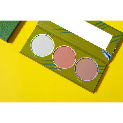 Prolux Cosmetics - Prolux Extinct Face Palette